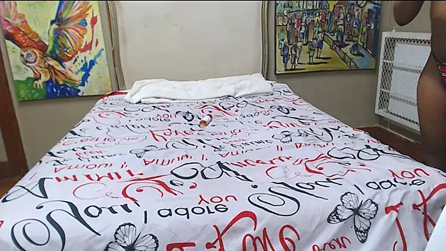 GorgeousCocoxxx: διαδικτυακό σόου στην κάμερα