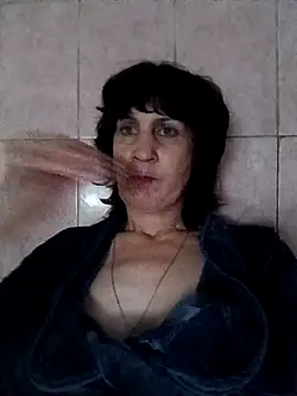 Laura_Kiss Adlı Modelin Canlı XXX Sohbeti