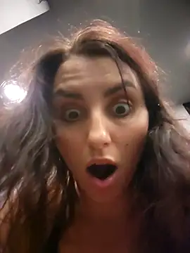 Chatroom XXX en direct de Izabella_Bella