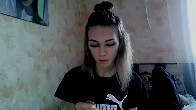 Crazy_Empresis Adlı Modelin Canlı XXX Sohbeti