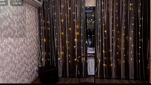 _Sara__Smith_: απευθείας συνομιλία ΧΧΧ