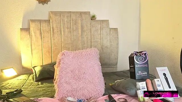 Petite_peppern Live XXX chat