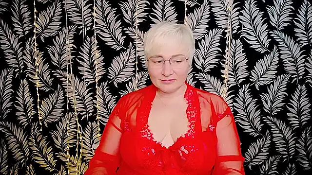 Olivia_playful: онлайн-секс-чат