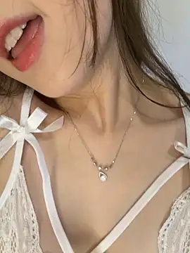 meimei_x's Live XXX Chat