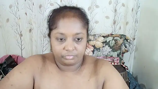 Indiantasha: απευθείας συνομιλία ΧΧΧ