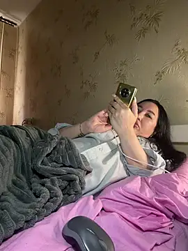 Naughtbaby_2025 Live XXX-chat