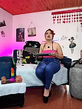 keila_j 现场XXX聊天