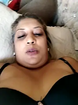 دردشة IndianLara الجنسية المباشرة