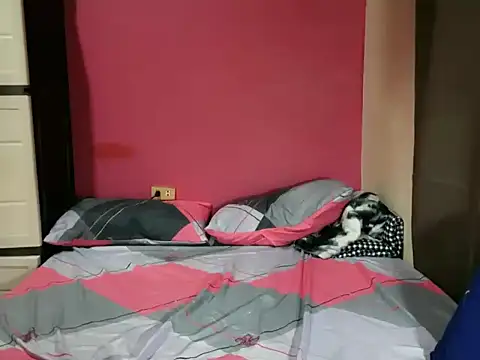 MephiticChateau – Kamerová šou