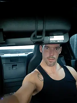 John19893 在線直播表演