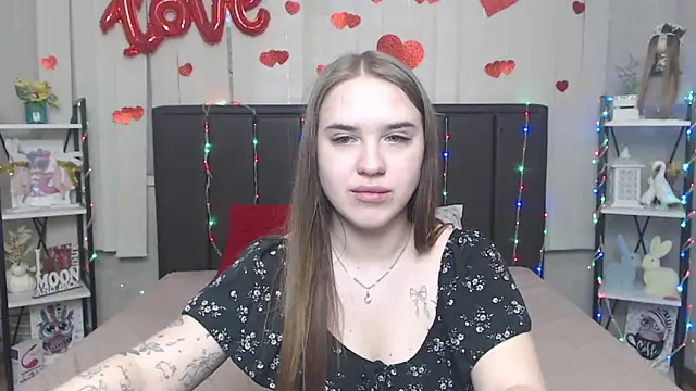 LauraHlotn Live XXX chat