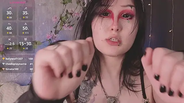 ThoraHaring Live XXX-Chat