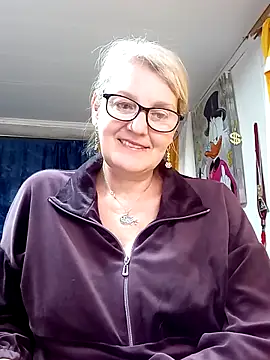 Živý XXX chat irinamaux