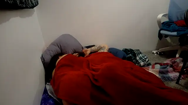 publicfun206xxx élő XXX-chatje