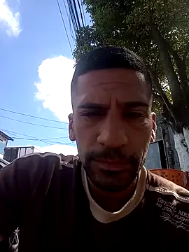 adriabis013 网络视讯表演