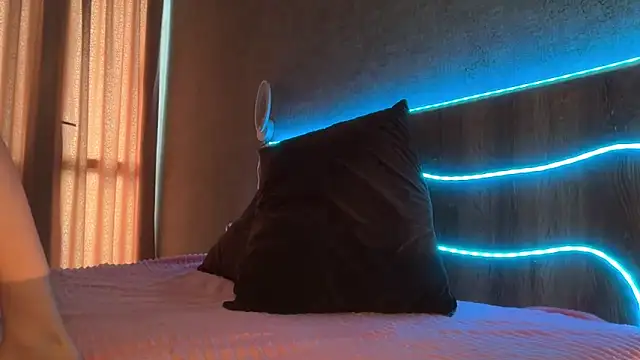 Živý XXX chat Tvoy_Medvezhenok