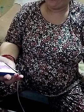 Simran_008 Chat XXX in diretta