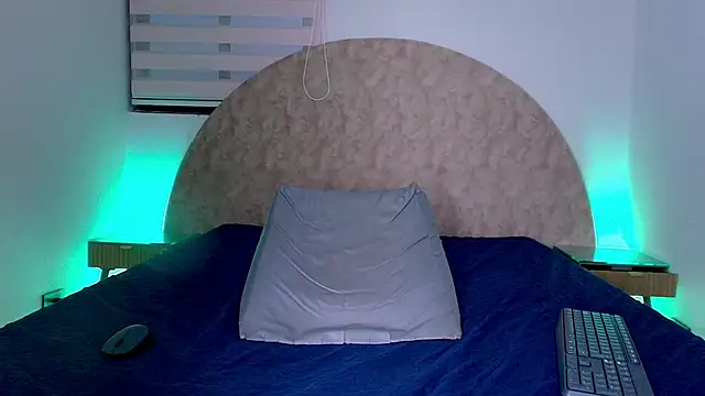 mulan_hong Webcam show