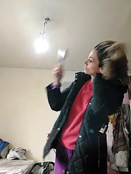 MalditaLocaa 即時 XXX 聊天