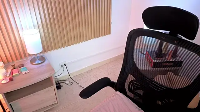 MarianL0ve: απευθείας συνομιλία ΧΧΧ