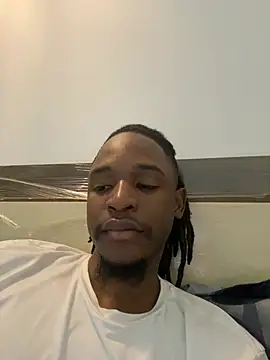 finefinanceのウェブカメラショー