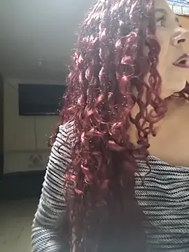 Scarlet_curly8a Live XXX-Chat