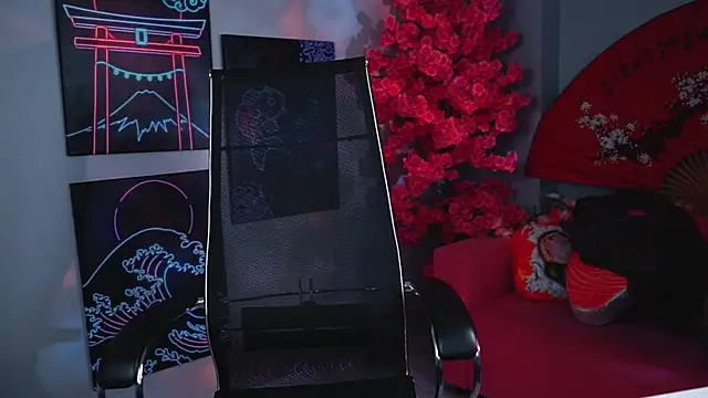 Golden_Dragon Live XXX Chat