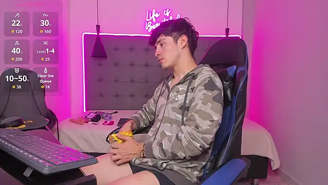 AlejooTwink – Naživo XXX chat