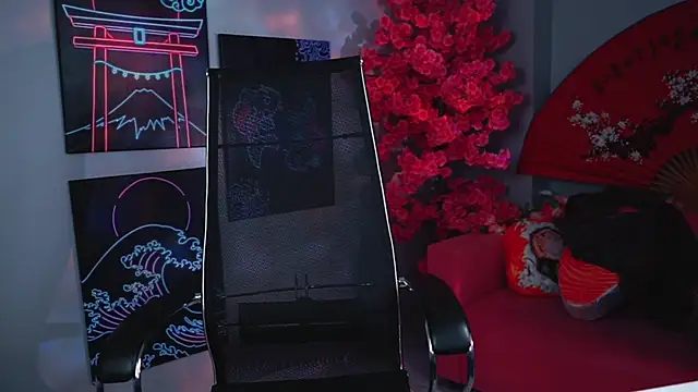 Golden_Dragon Chat XXX live