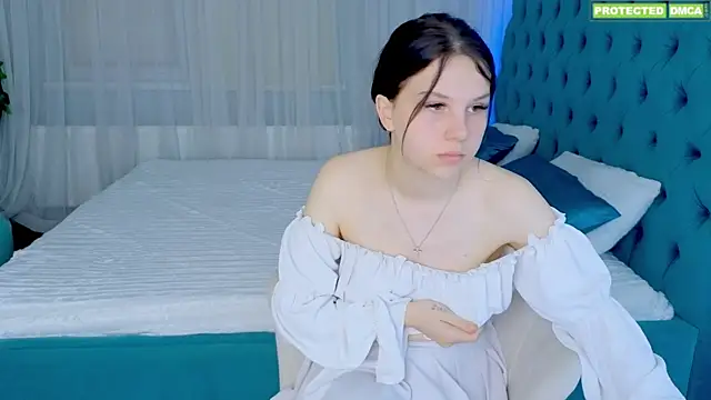 DarkAdelinaのウェブカメラショー