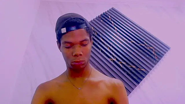 Santiago_Ortiz_のライブXXXチャット