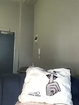 Živý XXX chat Curveysinaa