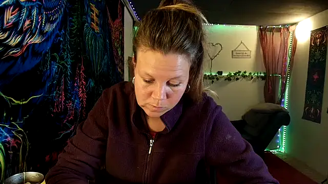 Chat +18 de CallMeMaria ao vivo