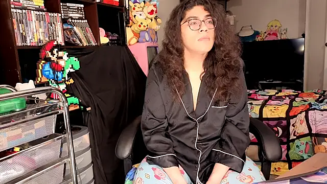 Chat XXX en directo de ShinyCherub