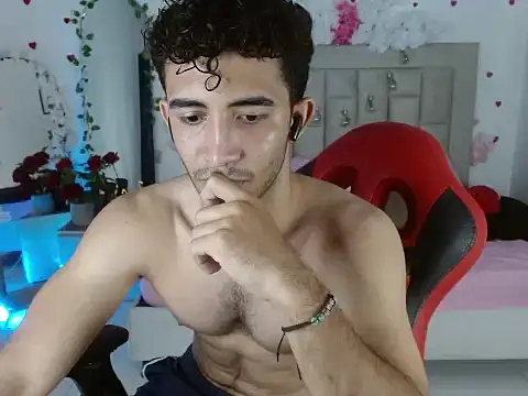 Caius_fox Chat XXX live