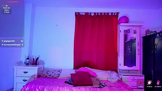 Kristin___のライブXXXチャット