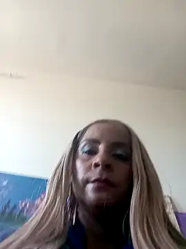 LaReineCleo Live XXX Chat