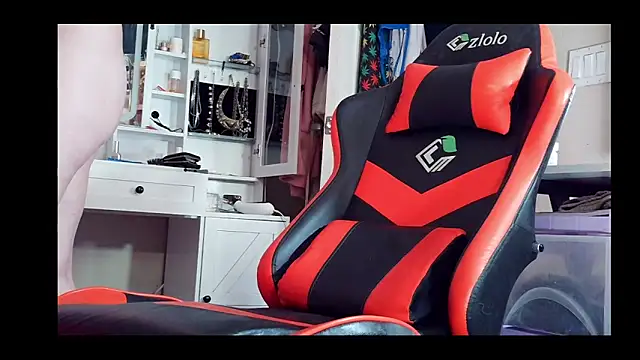 sugahfreeee – Naživo XXX chat