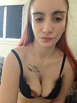 MichouxXxx: онлайн-секс-чат