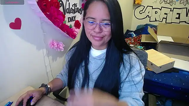 XXX chat uživo modela Miss__kendra_