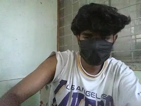 Chat XXX Live kriZ08