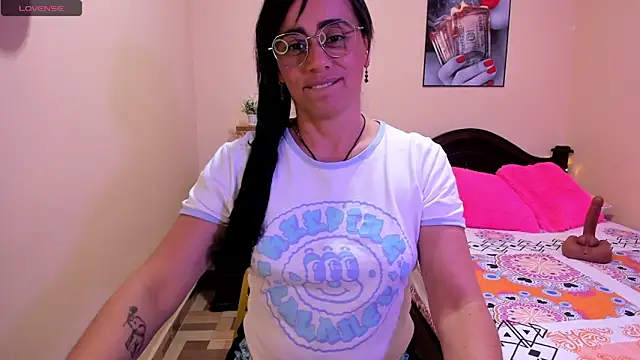 sara_florez12n Live XXX chat