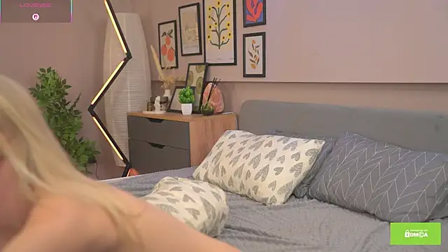 Sweety_Becky: διαδικτυακό σόου στην κάμερα