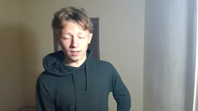 BlondZilla webkamerás műsora