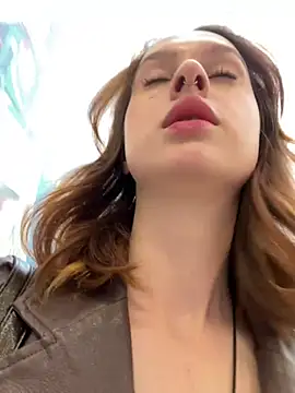 hani_obsessed élő XXX-chatje