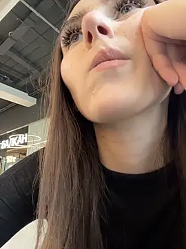 AnitaFly 现场XXX聊天