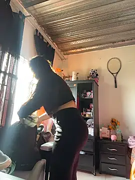 antonela_bb 现场XXX聊天