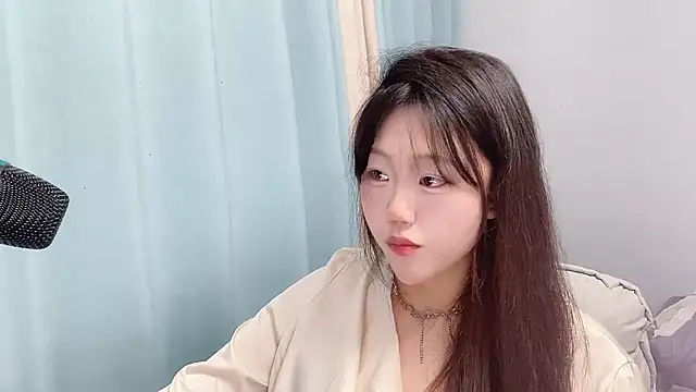 Lilababy00: онлайн-секс-чат