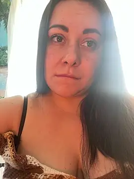 DaisyStreet 라이브 XXX 채팅