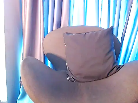 bby044 Show in webcam